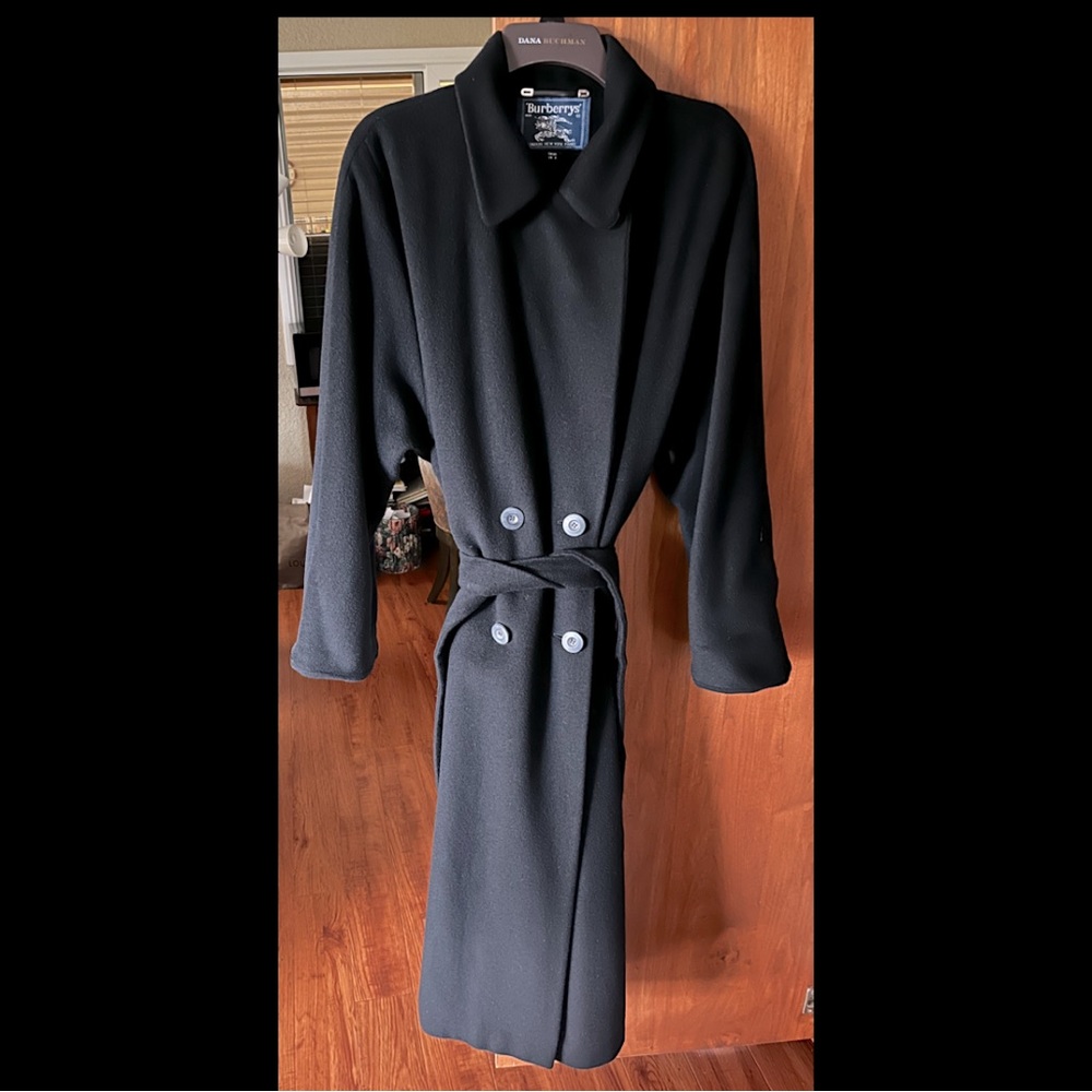 Ladies’ Burberry Cashmere Coat - Stunning! - Picture 3 of 6